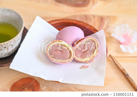 Japanese sweets: Pink egg-shaped sweets Japanese sweets: Pink egg-shaped sweets 138001131