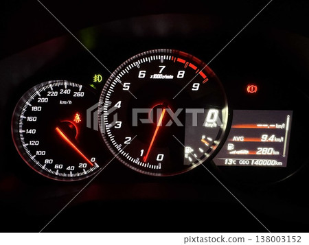 里程表（140,000 公里）① 138003152