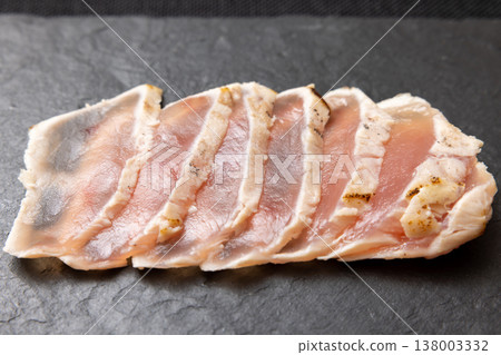 Seared albacore tuna sashimi Seared albacore tuna sashimi 138003332