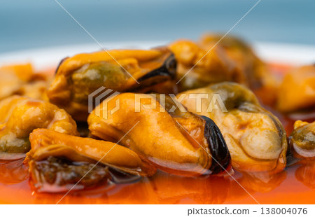 photo of mussels in sauce photo of mussels in sauce 138004076