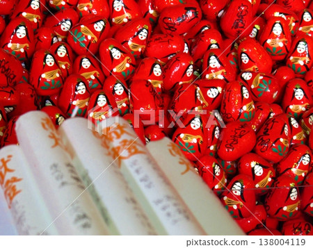Hōgonji Temple's Benzaiten-sama's happiness-wishing Daruma doll, Shiga Prefecture Hōgonji Temple's Benzaiten-sama's happiness-wishing Daruma doll, Shiga Prefecture 138004119