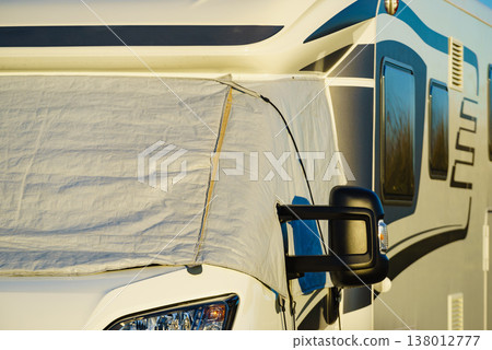 Motorhome with thermal screen blind Motorhome with thermal screen blind 138012777
