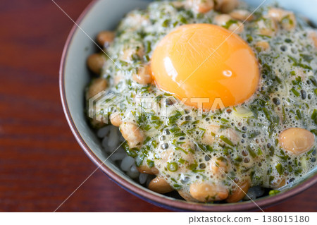 吉巴薩納豆蓋飯 138015180