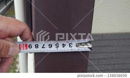 Dirt, cracks, contamination Dirt, cracks, contamination 138016030