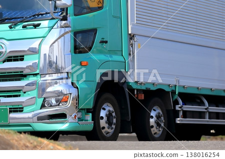 Logistics truck Logistics truck 138016254