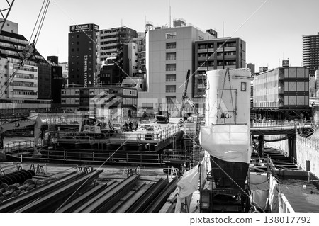 Urban landscape with a large-scale construction site; Ikebukuro under redevelopment; 2026.02; a-6; monochrome Urban landscape with a large-scale construction site; Ikebukuro under redevelopment; 2026.02; a-6; monochrome 138017792