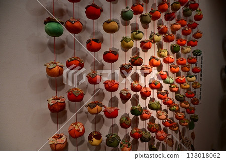 [Koshinkan] Colorful hanging decorations and Hina dolls 138018062