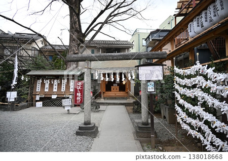 The Yatagarasu (three-legged crow) at Kumano Shrine in Koedo Kawagoe The Yatagarasu (three-legged crow) at Kumano Shrine in Koedo Kawagoe 138018668