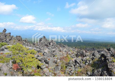 The landscape of Onioshidashi Park, where rugged lava formations spread out. The landscape of Onioshidashi Park, where rugged lava formations spread out. 138018804