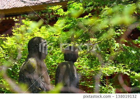 草津山光泉寺的石佛像（群馬縣吾妻郡草津町） 138019132