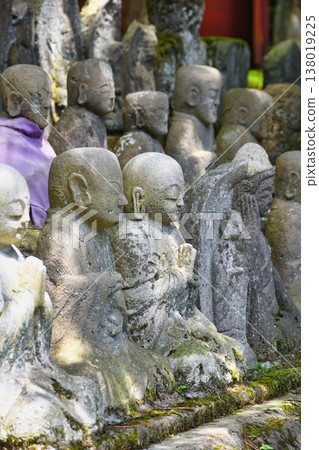 草津山光泉寺的石佛像（群馬縣吾妻郡草津町） 138019225