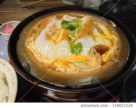 豆腐豬排飯 138021526