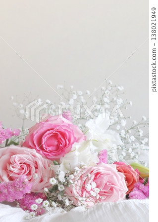 Springtime happiness: A bouquet of pink roses (vertical) Springtime happiness: A bouquet of pink roses (vertical) 138021949