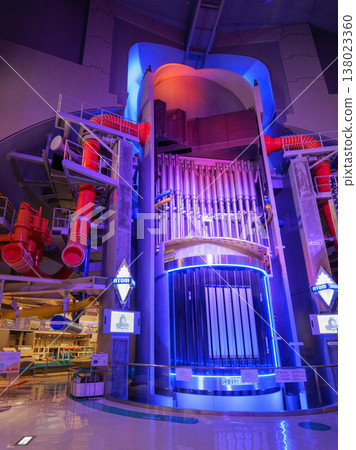 中部電力公司濱岡核電廠博物館的全尺寸反應器模型 138023360