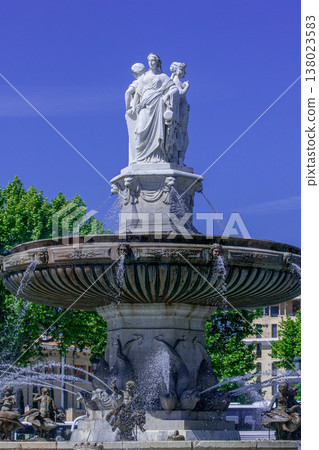 Aix-en-Provence 138023583