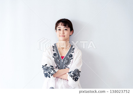 年輕的女士的肖像 138023752