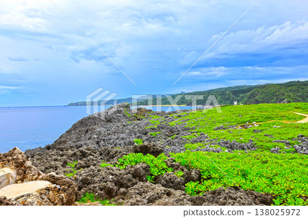 View from Cape Hedo, the northernmost point of Okinawa Island (Okinawa Prefecture) View from Cape Hedo, the northernmost point of Okinawa Island (Okinawa Prefecture) 138025972