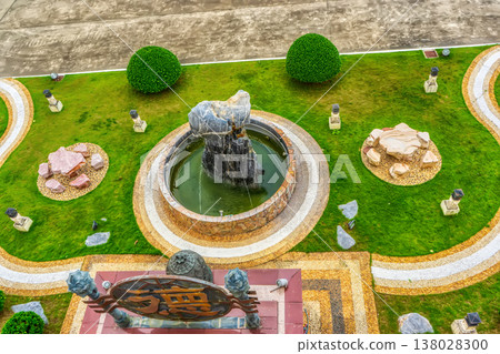 Top View of Temple Fountain and Garden Circles 138028300