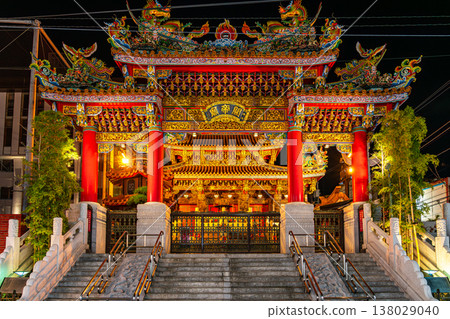 [Kanagawa Prefecture] The magnificent nighttime spectacle of Yokohama Kantei-byo 138029040