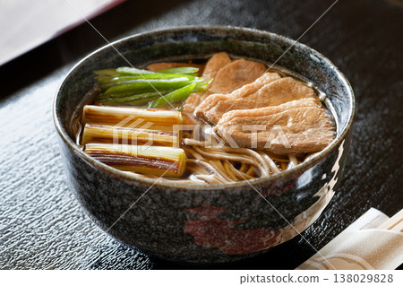 Ducks with garlic Ducks with garlic 138029828