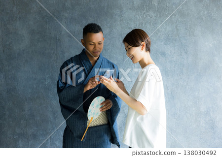 Foreign man wearing a yukata Foreign man wearing a yukata 138030492