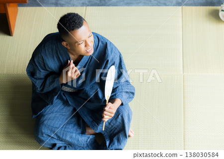 Foreign man wearing a yukata Foreign man wearing a yukata 138030584