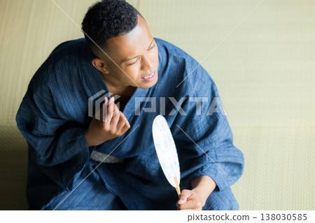 Foreign man wearing a yukata Foreign man wearing a yukata 138030585