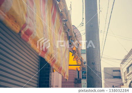 Retro shopping street image Retro shopping street image 138032284