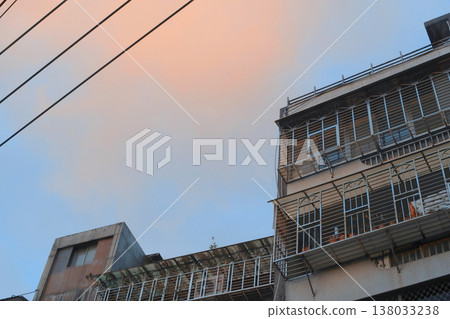 移軸攝影陽台電線粉霞 138033238