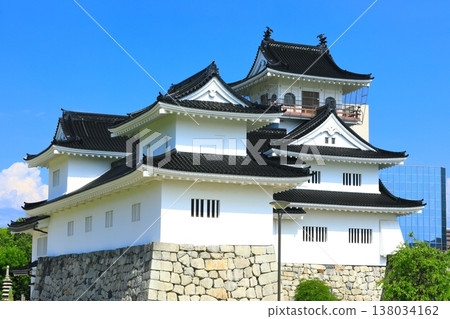 [Toyama Prefecture] Sunny Toyama Castle Ruins Park 138034162