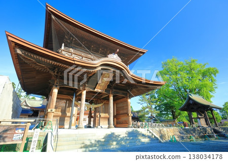 [熊本縣]晴天的阿蘇神社（樓門） 138034178