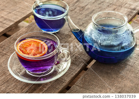 Blue and purple tea, an infusion of butterfly pea flowers, with a citrus 138037039