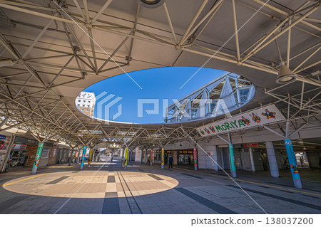 The pedestrian deck and distinctive circular roof atrium at Moriya Station [Chuo, Moriya City, Ibaraki Prefecture] 138037200