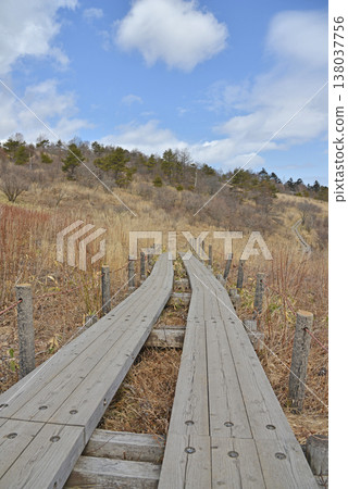 Yashima Marsh, Kirigamine Plateau, Nagano Prefecture Yashima Marsh, Kirigamine Plateau, Nagano Prefecture 138037756