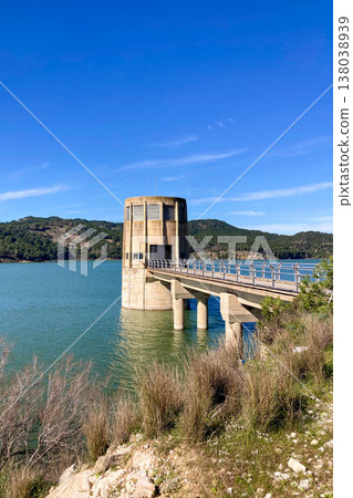 Scenic Guadalhorce reservoirs filled to the brim with water creating breathtaking natural landscape in Spain. Scenic Guadalhorce reservoirs filled to the brim with water creating breathtaking natural landscape in Spain. 138038939
