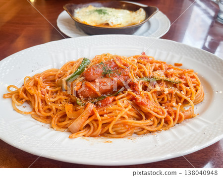Japanese pasta dishes. Neapolitan spaghetti from a Western-style restaurant. Japanese pasta dishes. Neapolitan spaghetti from a Western-style restaurant. 138040948