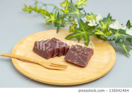 Famous Korean rice cake confectionery; a traditional Korean sweet. Famous Korean rice cake confectionery; a traditional Korean sweet. 138042464