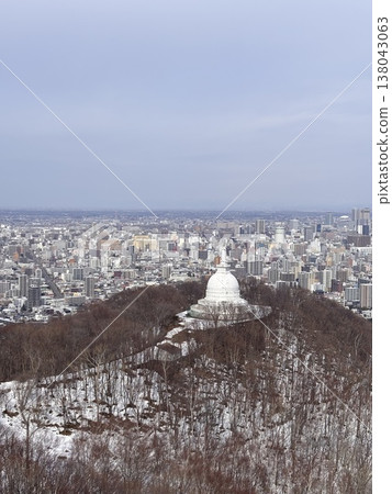 從札幌藻岩山索道眺望的景色 從札幌藻岩山索道眺望的景色 138043063