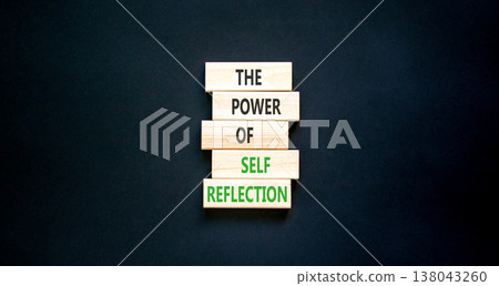 Self reflection symbol. Concept words The power of self reflection on beautiful wooden blocks. Beautiful black paper background. Business the power of self reflection concept. Copy space. 138043260