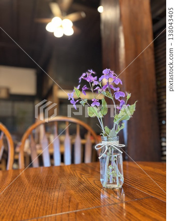 Radish flowers displayed on the table Radish flowers displayed on the table 138043405