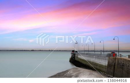 Jetty and lighthouse in Cancale, brittany, france 138044916