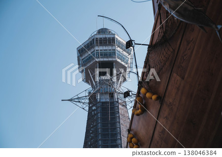 [Shinsekai] Tsutenkaku Tower, famous as a symbol of Osaka 138046384