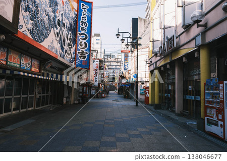 【新世界】大阪老城區的景色 【新世界】大阪老城區的景色 138046677