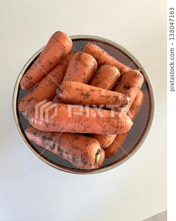 very fresh organic carrots bunch very fresh organic carrots bunch 138047163