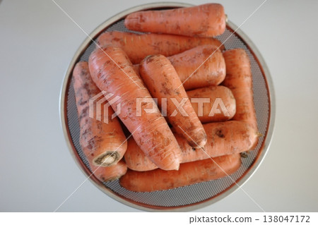 very fresh organic carrots bunch very fresh organic carrots bunch 138047172