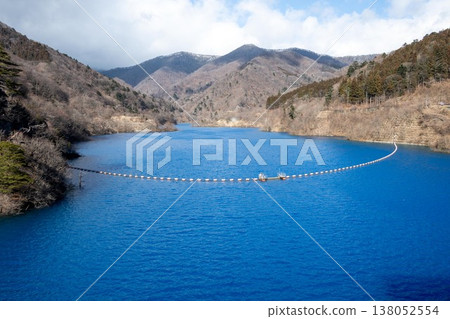 Spring scenery at Okushima Lake, Gunma Prefecture 138052554
