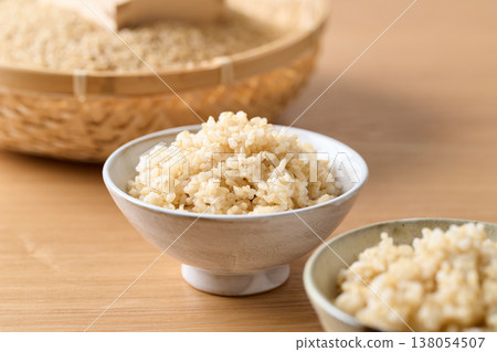 碗裝糙米飯 碗裝糙米飯 138054507
