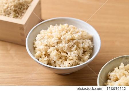 碗裝糙米飯 碗裝糙米飯 138054512