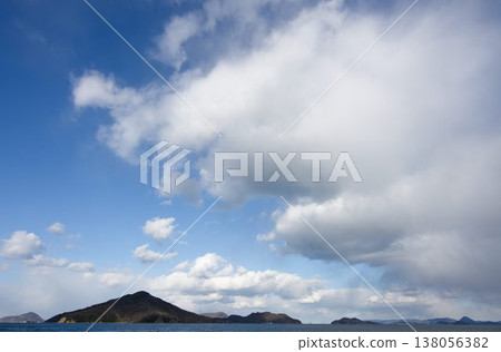 多雲天空　 138056382