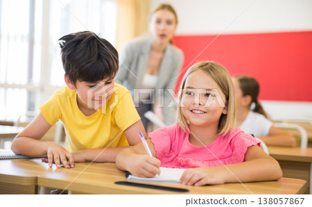 Kid cheating during test 138057867